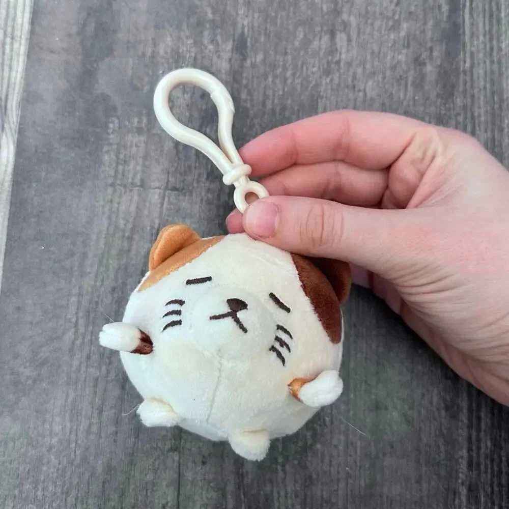 Miniso brown beige cream fat cat keychain